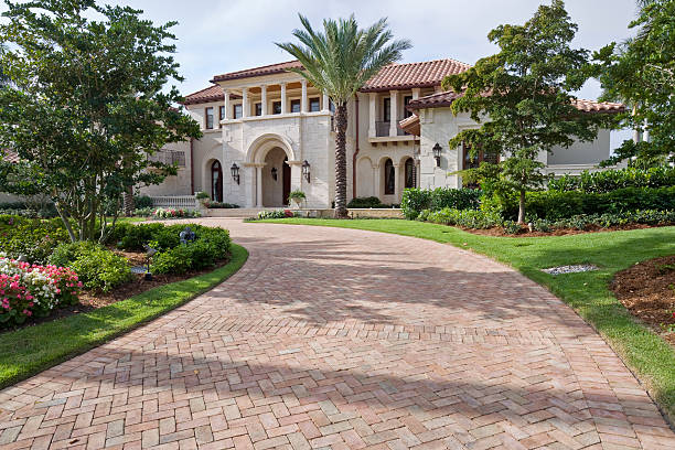 Best Driveway Resurfacing Pavers  in Lindale, TX